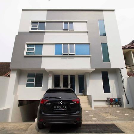 Reddoorz Plus @ Setiabudi Tengah Jakarta Buitenkant foto