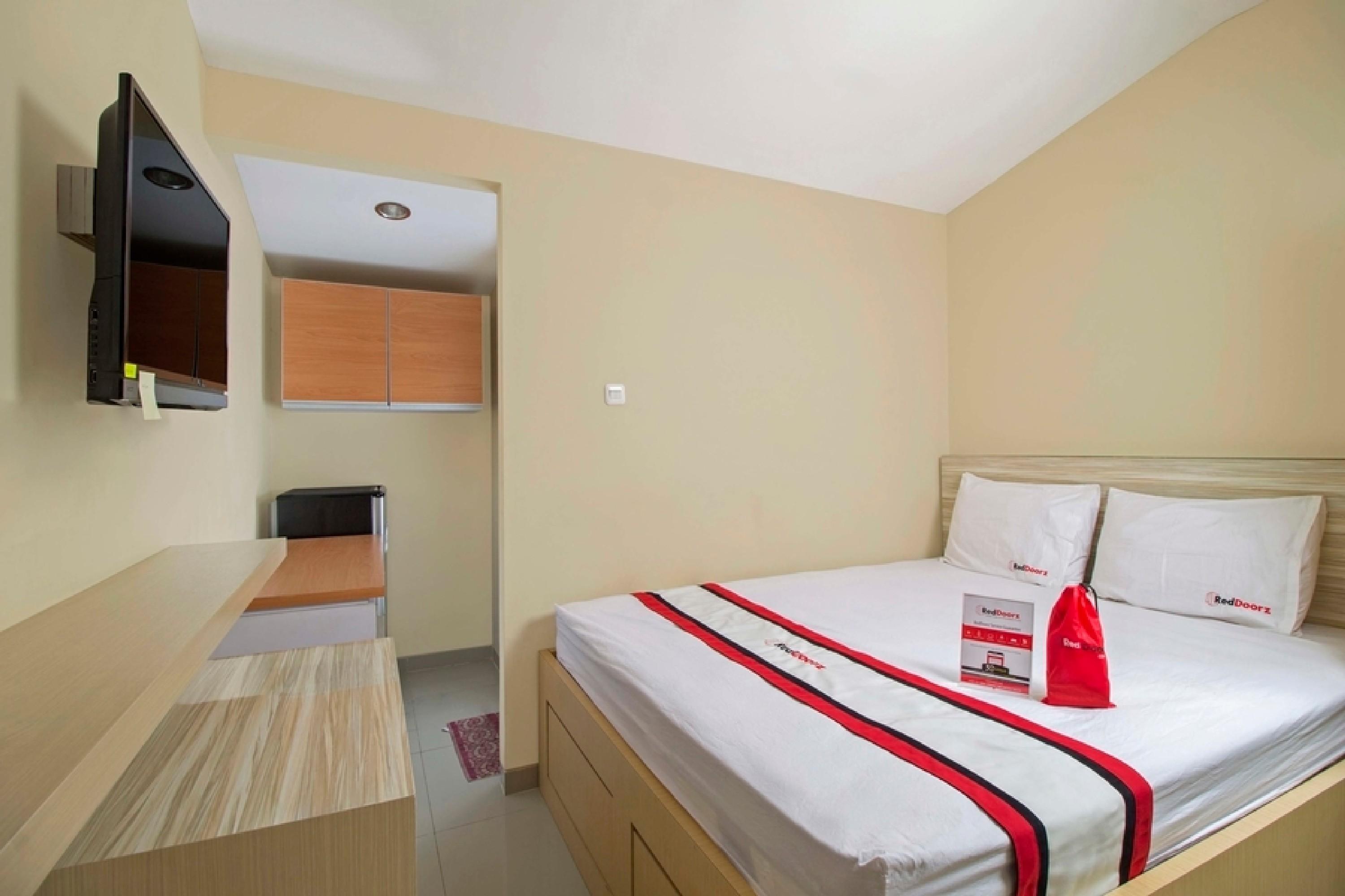 Reddoorz Plus @ Setiabudi Tengah Jakarta Buitenkant foto